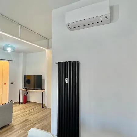 Torelli Home, Moderno E Confortevole, Nel Cuore Della Citta Di Milano, Con Balcone Vista Porta Garibaldi *